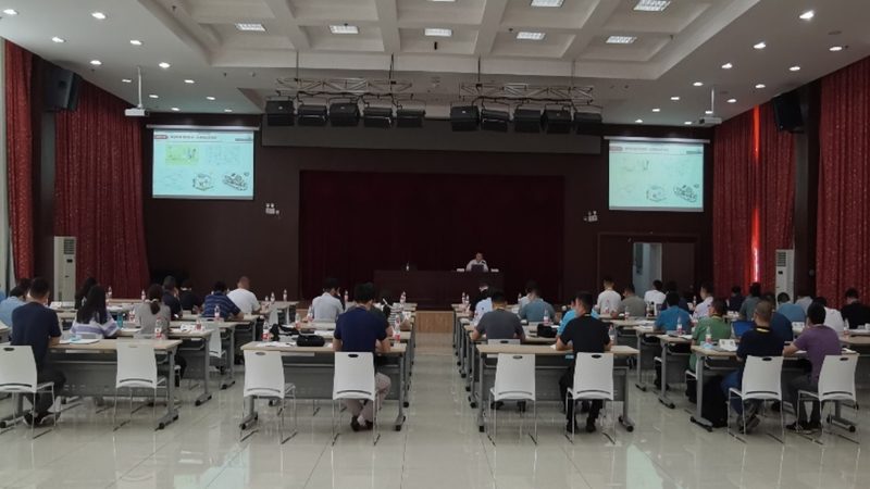 以下是一些广州地区知名的电工培训学校，供大家参考：