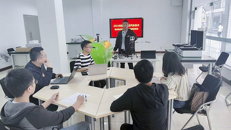 氩弧焊培训学校：新手入门，如何选择合适的课程？**